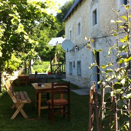 Marash Rrgalla Guesthouse Theth Eksteriør bilde